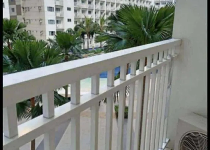 Ellein's Crib At Moa Apartment *